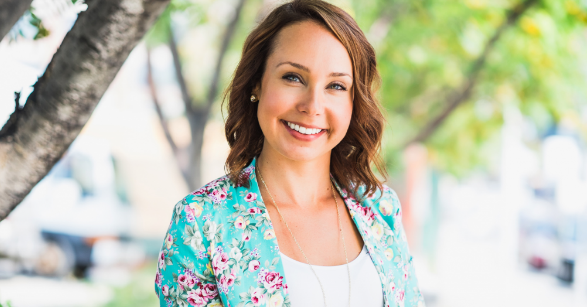 Jenna Dalton on Booking (& Blogging!) Yourself Solid – The Writing Coach Podcast 008